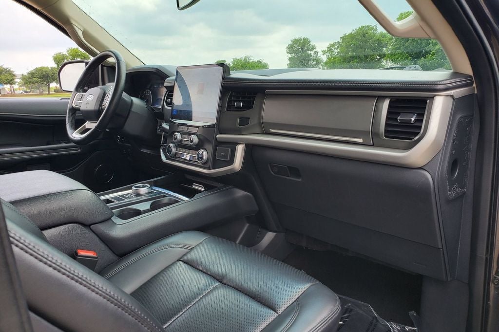 2024 Ford Expedition Max XLT