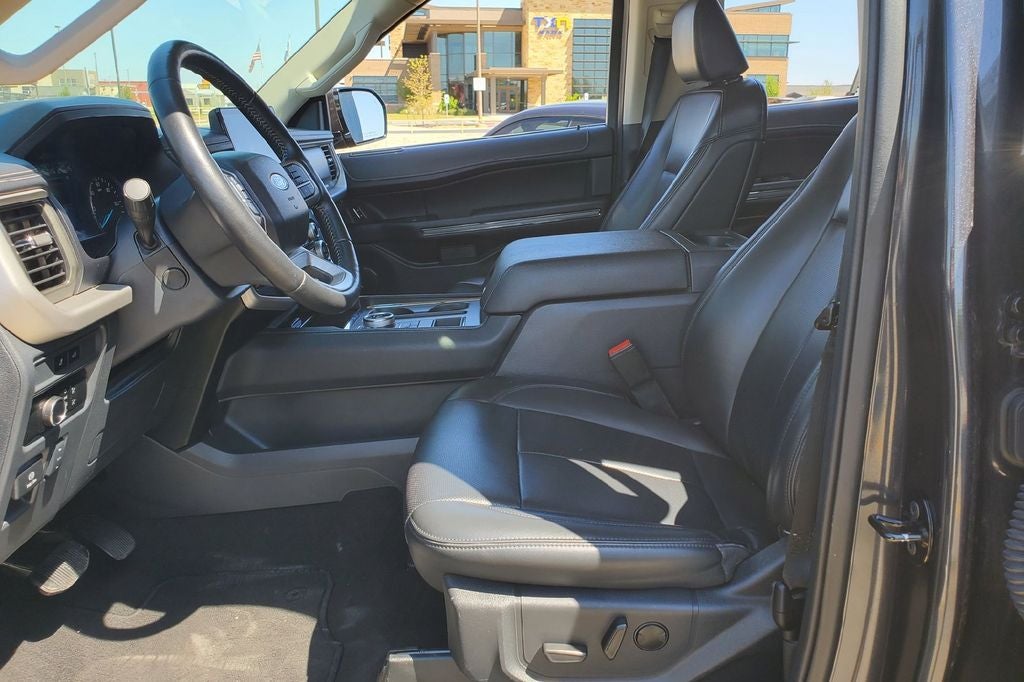 2024 Ford Expedition Max XLT