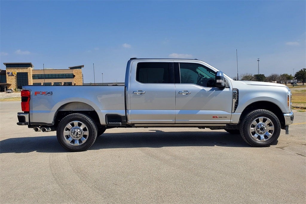 2024 Ford F-350SD Lariat