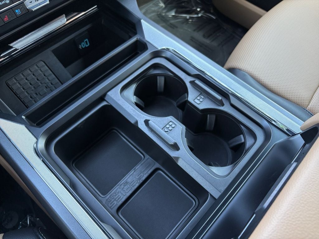 2024 Ford F-350SD Lariat DRW
