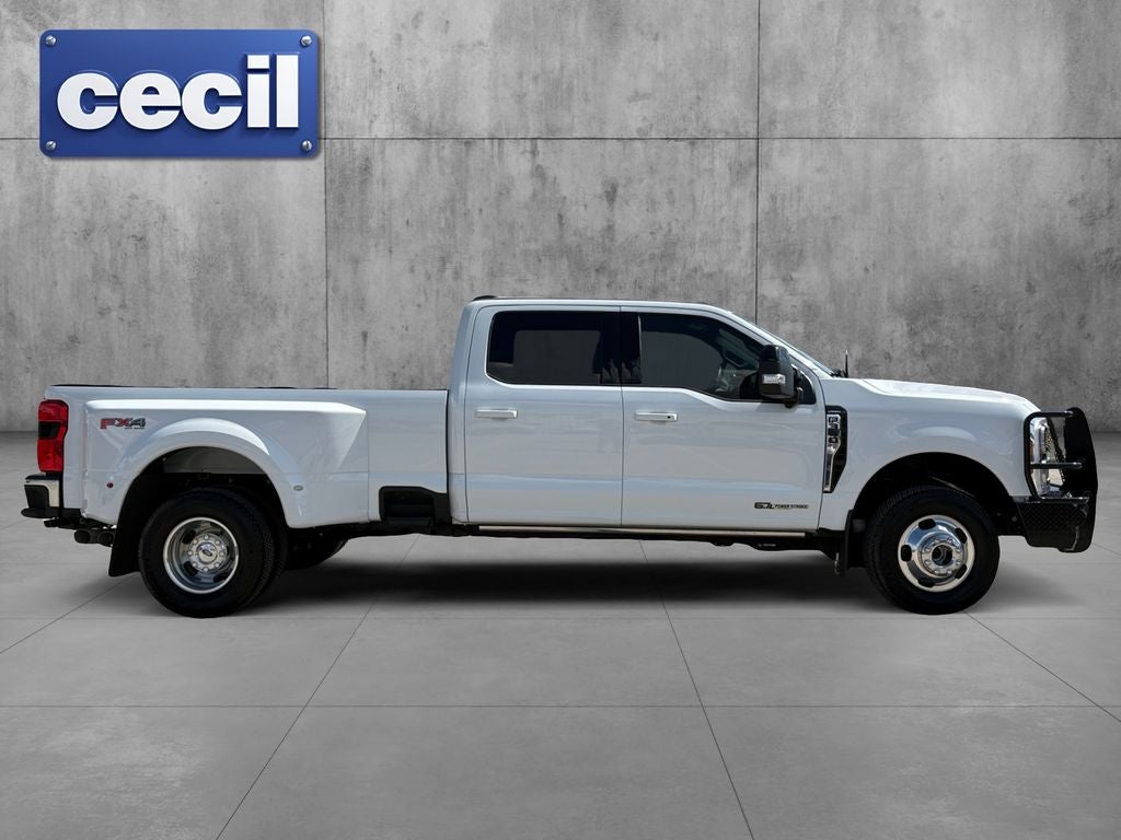 2024 Ford F-350SD Lariat DRW