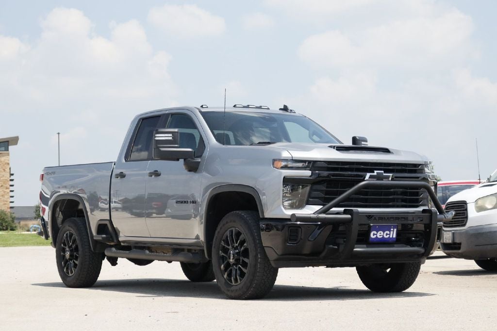 2026 Chevrolet Silverado 2500HD Custom