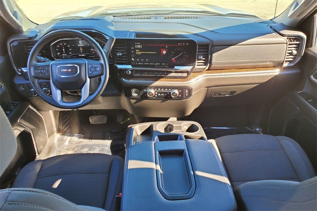 2024 GMC Sierra 1500 SLE