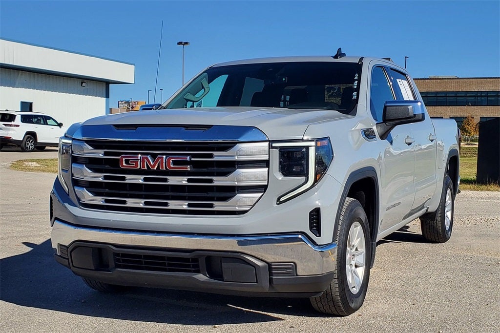 2024 GMC Sierra 1500 SLE