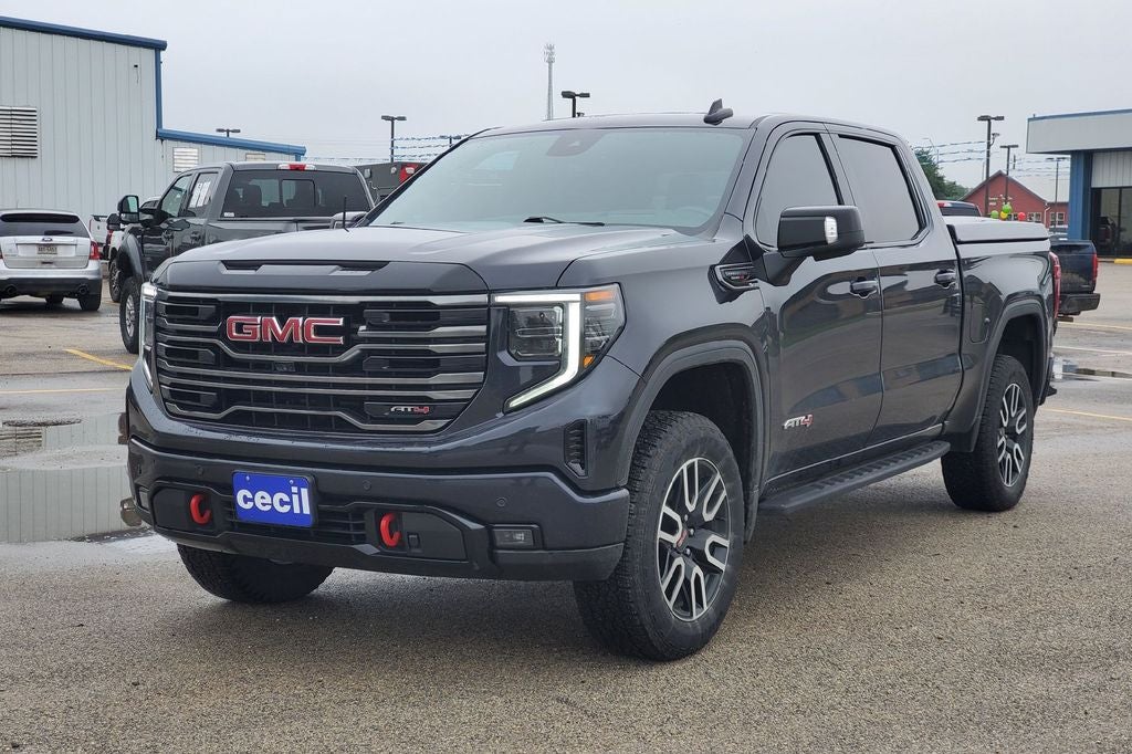 2025 GMC Sierra 1500 AT4