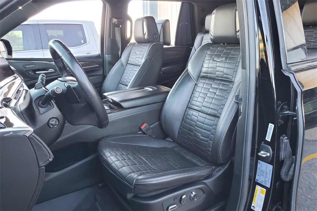 2023 Cadillac Escalade Sport Platinum