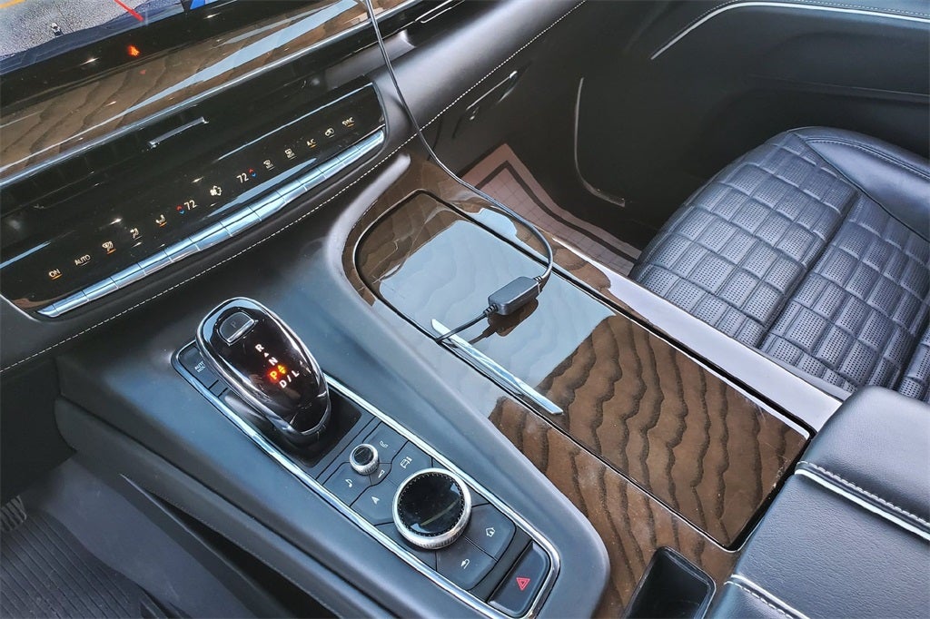 2023 Cadillac Escalade Sport Platinum