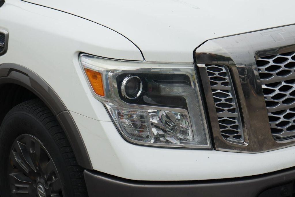 2017 Nissan Titan Platinum Reserve