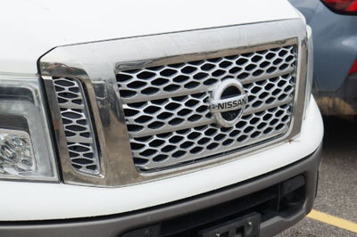2017 Nissan Titan Platinum Reserve