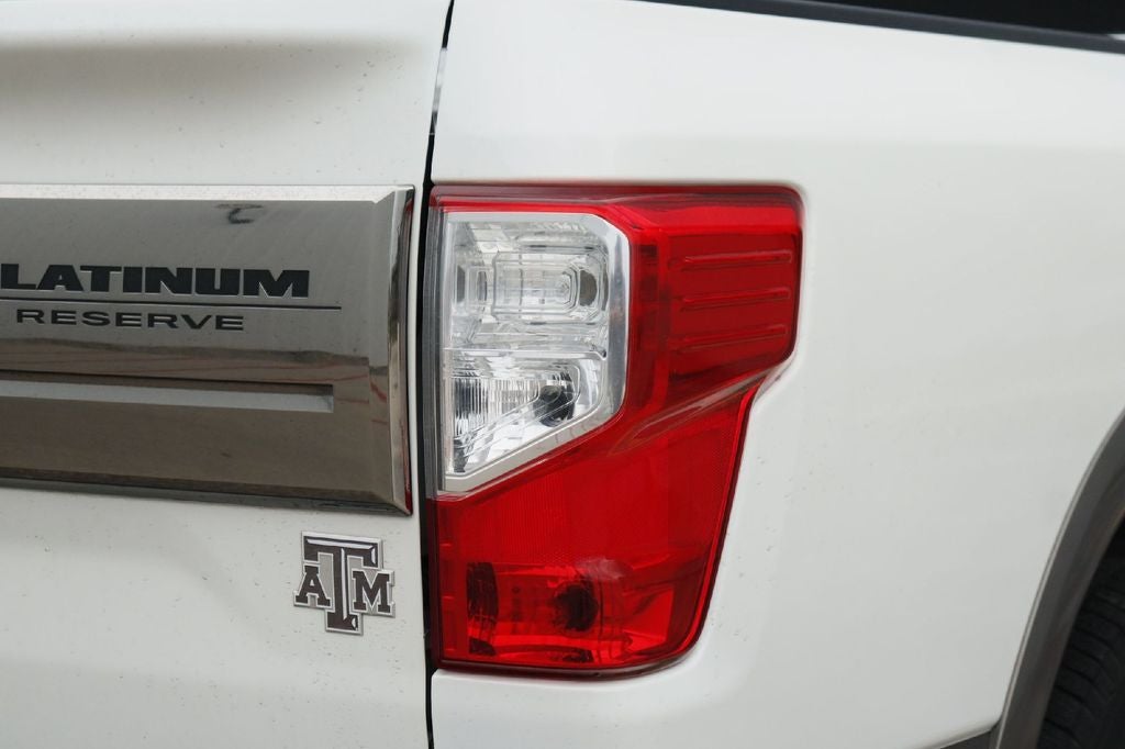 2017 Nissan Titan Platinum Reserve