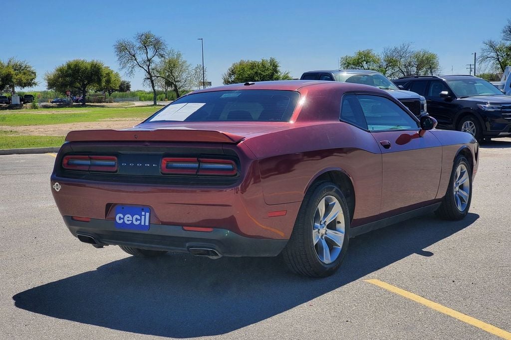 2018 Dodge Challenger SXT