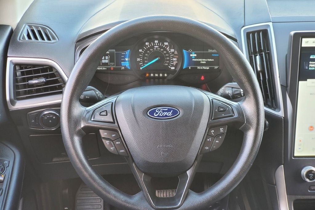 2022 Ford Edge SE
