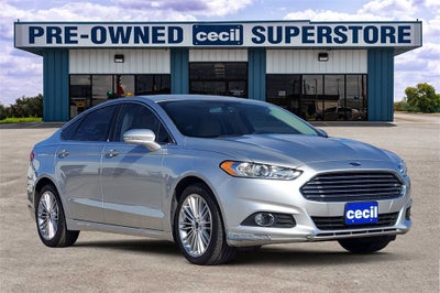 2016 Ford Fusion SE
