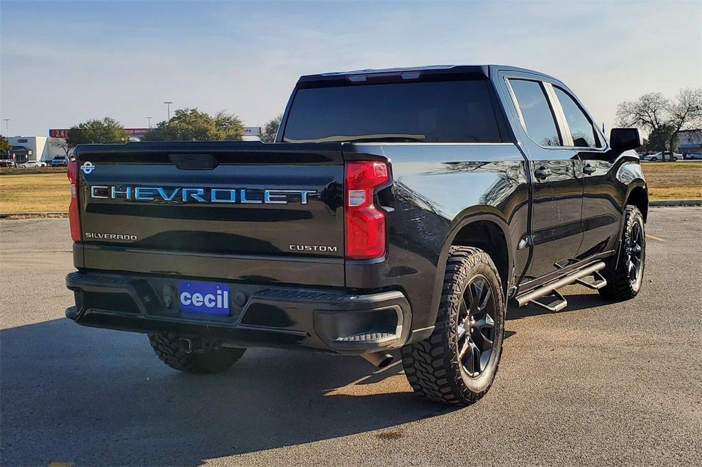 2021 Chevrolet Silverado 1500 Custom