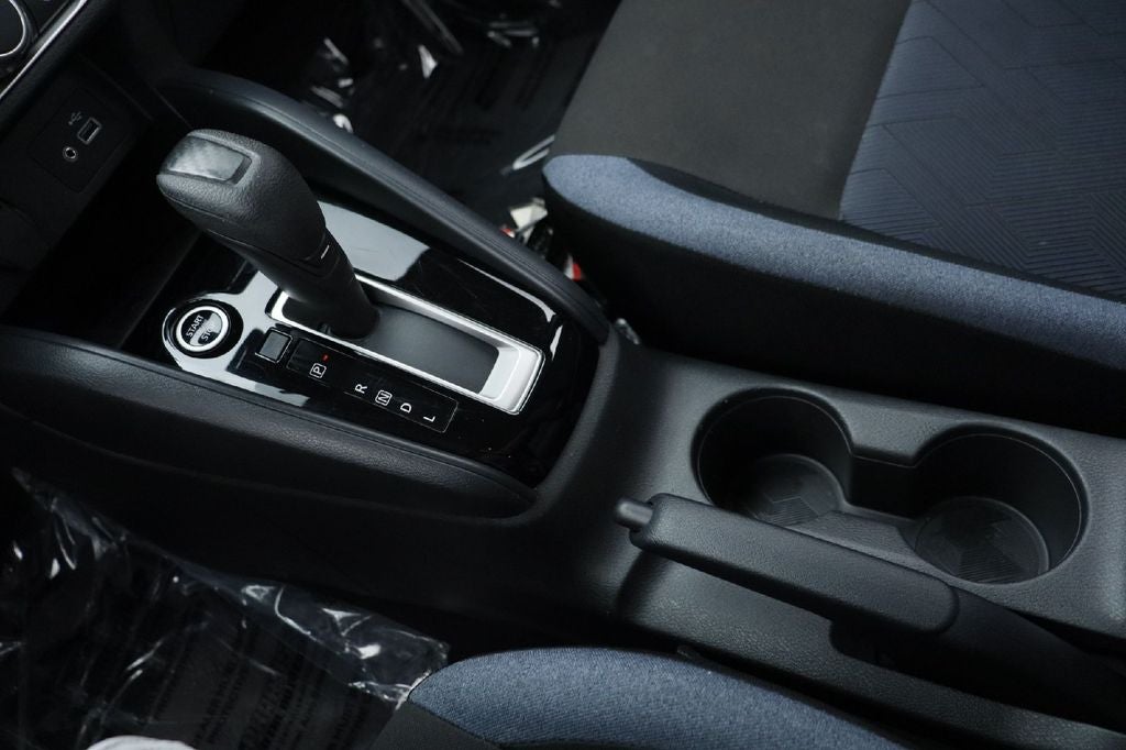 2024 Nissan Versa 1.6 SV
