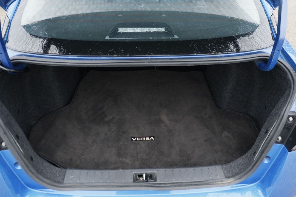 2024 Nissan Versa 1.6 SV