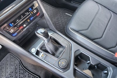 2022 Volkswagen Tiguan 2.0T SEL R-Line