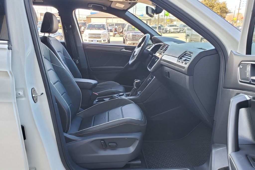 2022 Volkswagen Tiguan 2.0T SEL R-Line