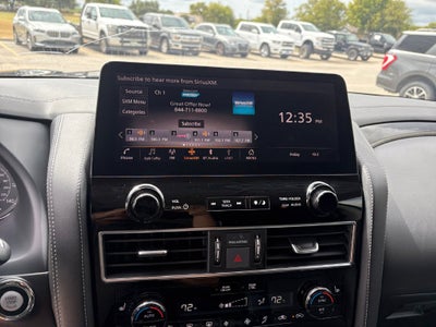 2024 INFINITI QX80 LUXE