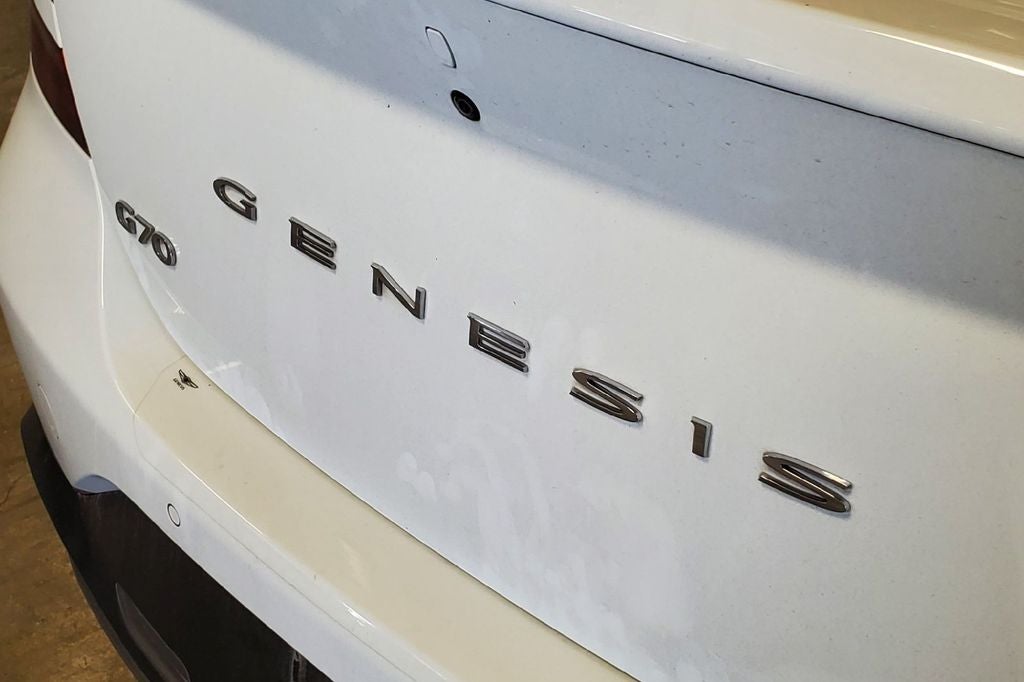 2023 Genesis G70 2.0T
