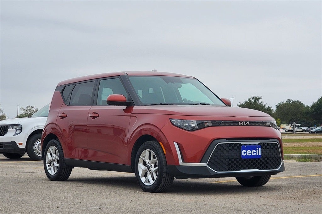 2023 Kia Soul LX