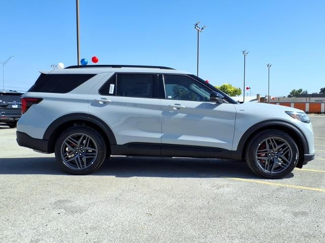 2027 Ford Explorer 4-Door 4DR RWD ST-LINE