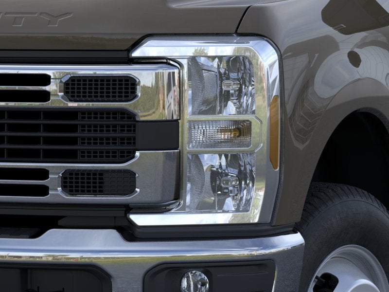 2026 Ford Super Duty F-350® XLT