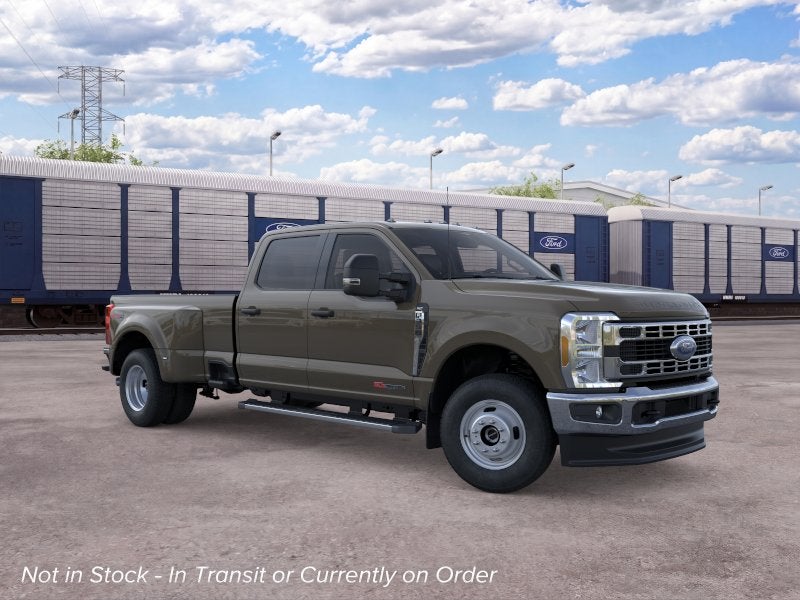 2026 Ford Super Duty F-350® XLT