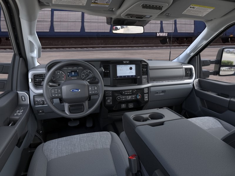 2026 Ford Super Duty F-350® XLT