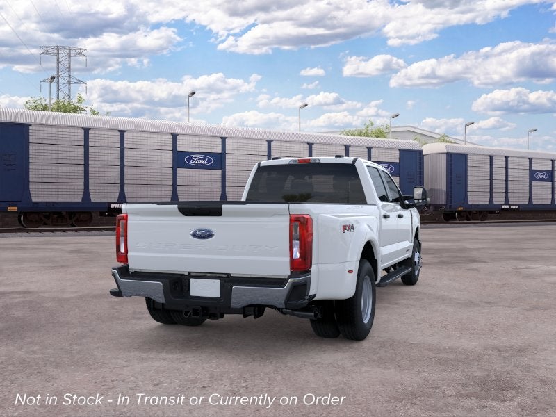2026 Ford Super Duty F-350® XLT