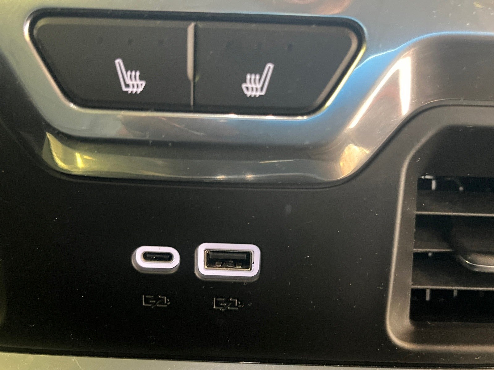 2024 Chevrolet Silverado 3500HD LTZ