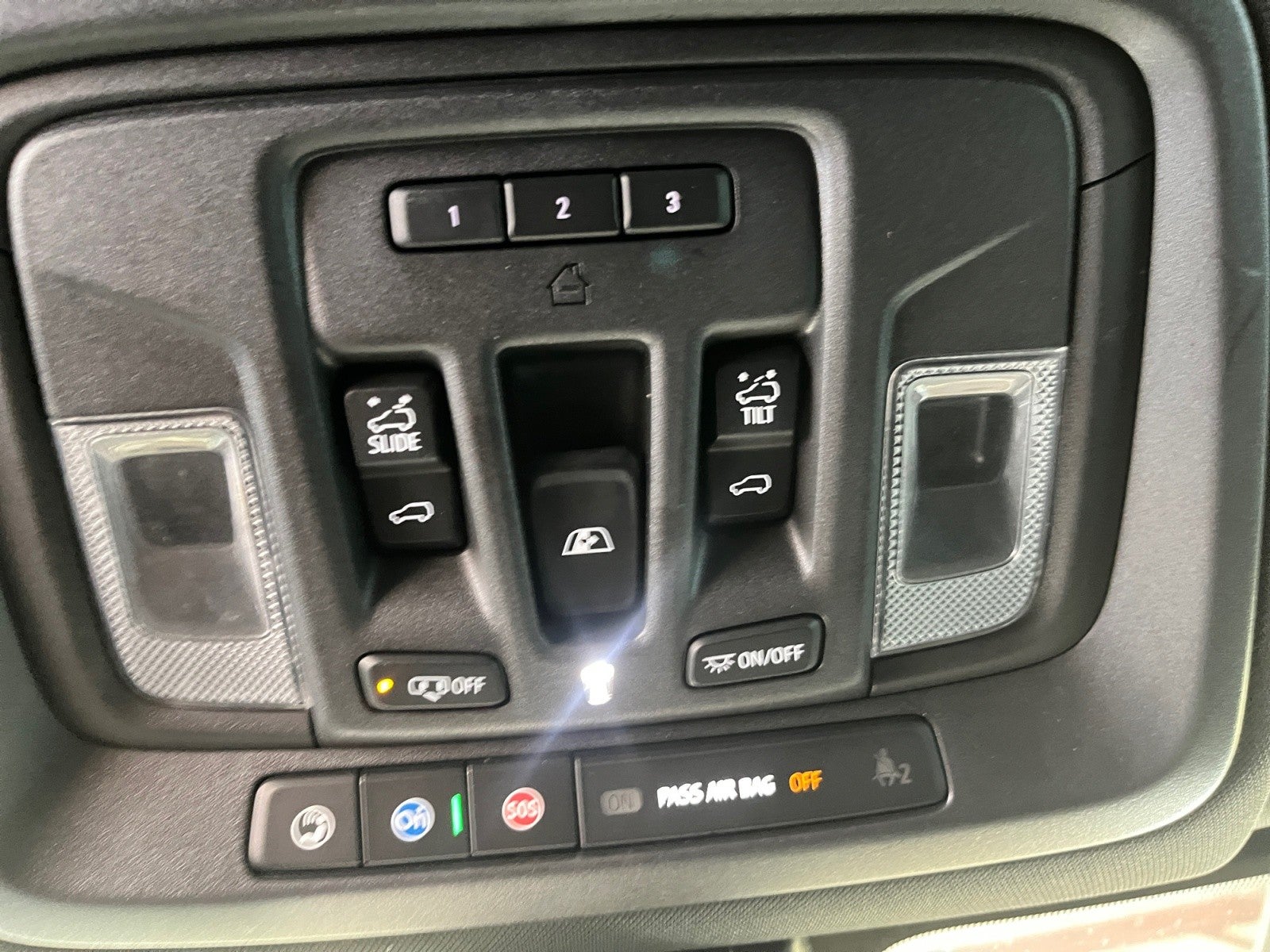 2023 GMC Sierra 2500HD AT4