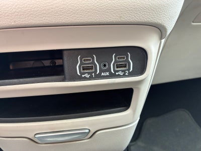 2023 Chrysler Voyager (fleet-only) LX