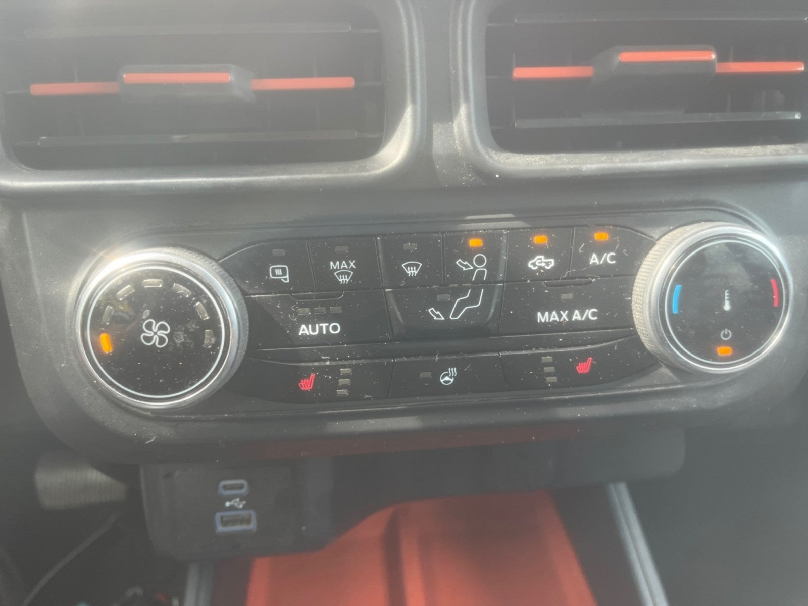 2023 Ford Maverick XL