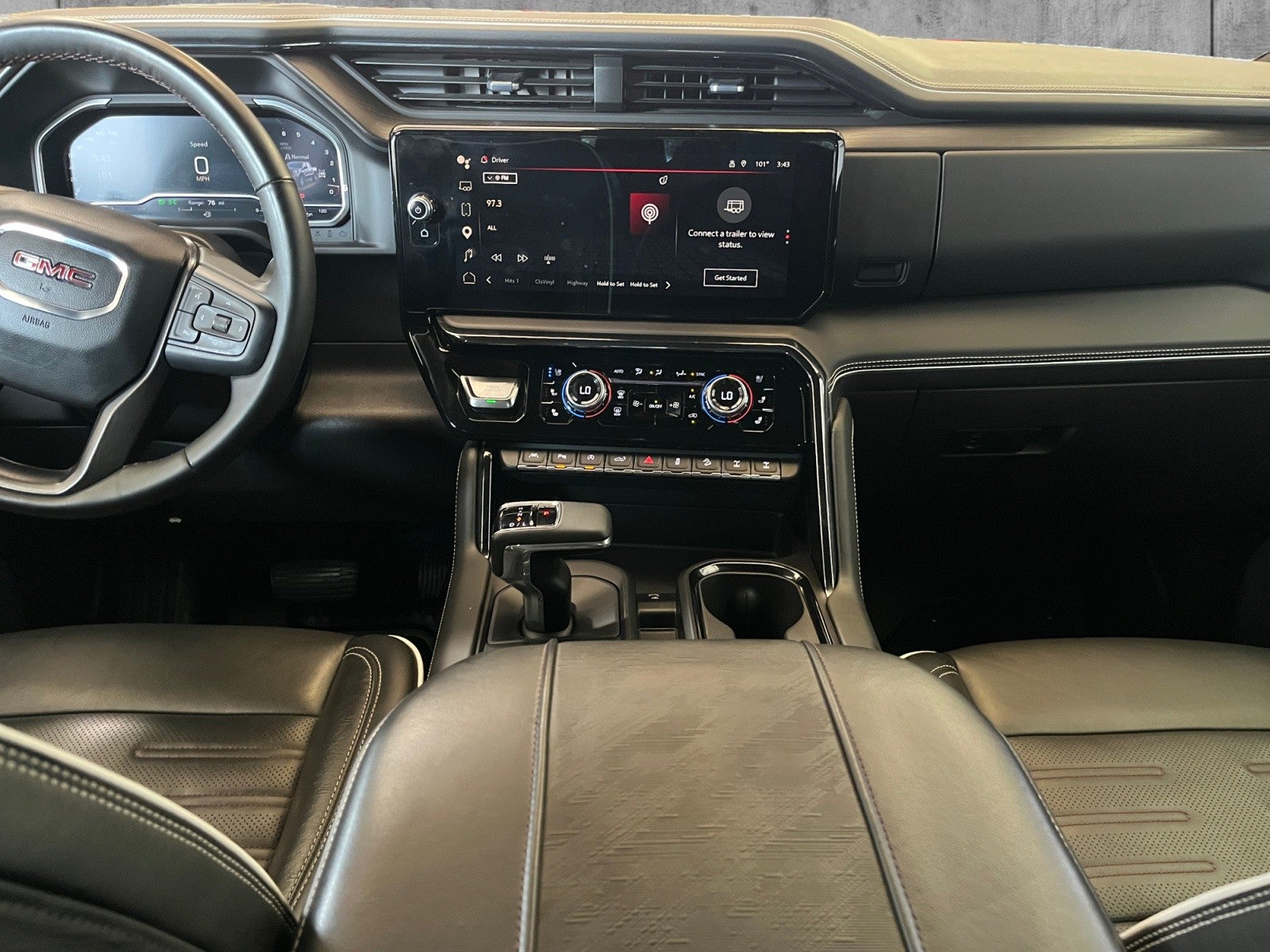 2023 GMC Sierra 1500 AT4X