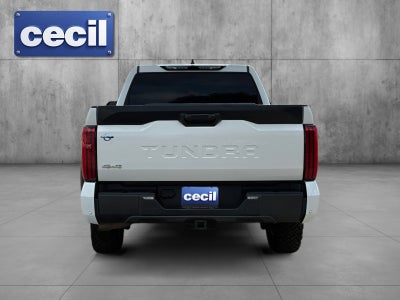 2022 Toyota Tundra 4WD SR5