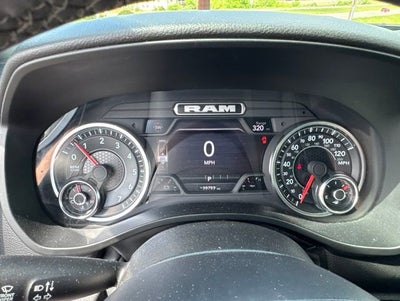 2025 RAM 1500 Big Horn Crew Cab 4x4 5'7" Box