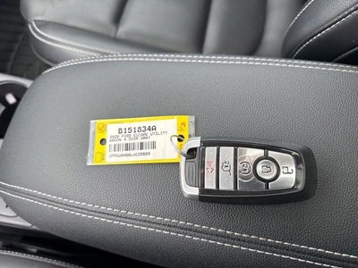 2020 Ford Escape SEL