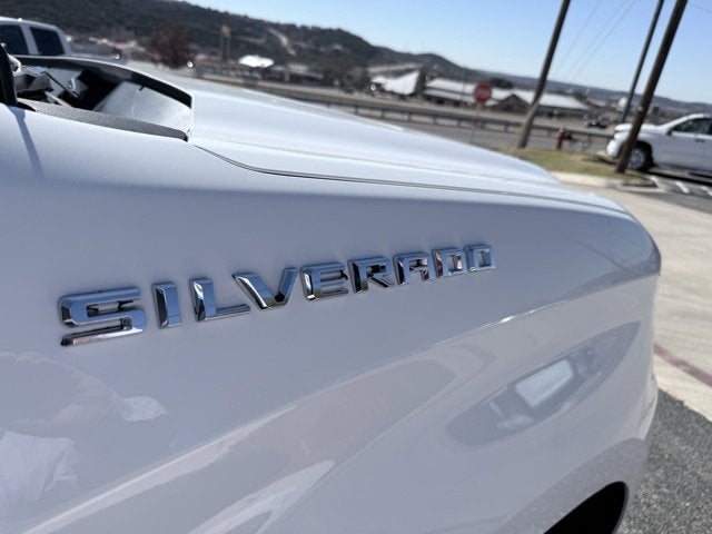 2023 Chevrolet Silverado 1500 LT (2FL)