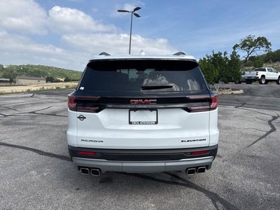 2025 GMC Acadia Elevation