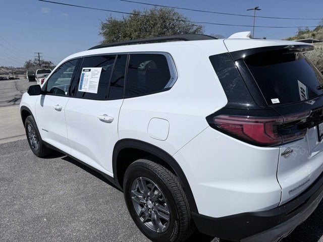 2025 GMC Acadia Elevation