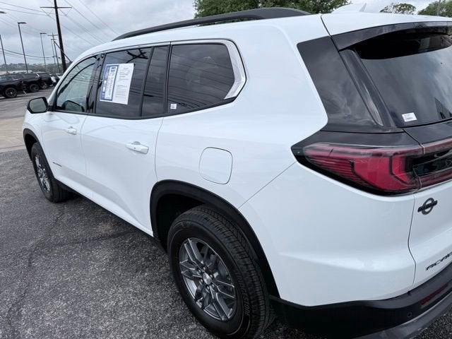 2025 GMC Acadia Elevation