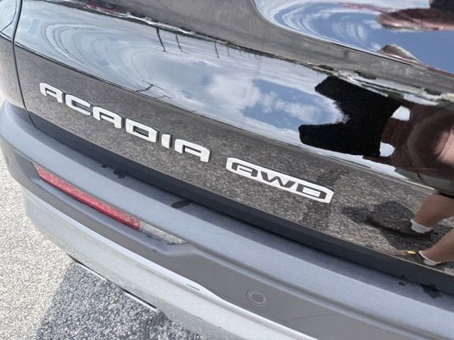 2025 GMC Acadia Elevation