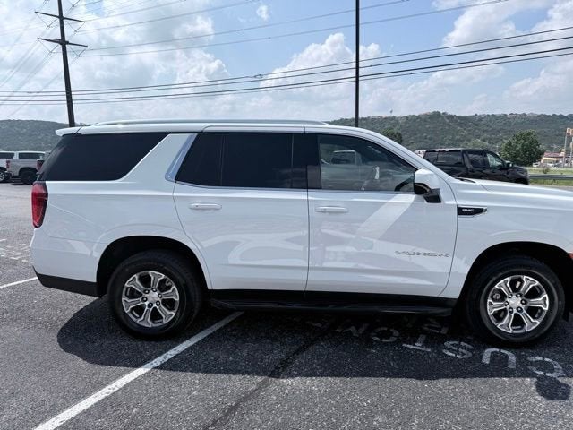 2022 GMC Yukon SLE