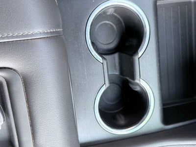 2022 GMC Yukon SLE