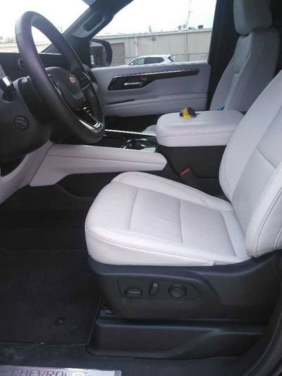 2025 Chevrolet Suburban Premier