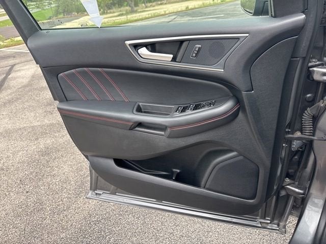 2023 Ford Edge ST-Line