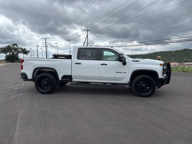 2024 Chevrolet Silverado 2500 HD Custom
