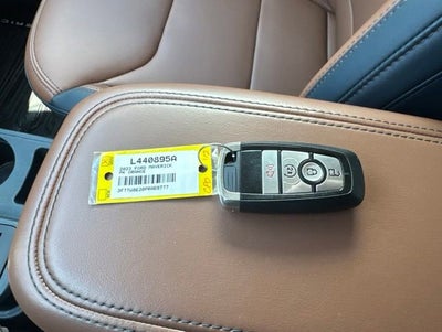 2023 Ford Maverick Lariat