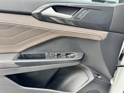 2024 Volkswagen Taos SEL